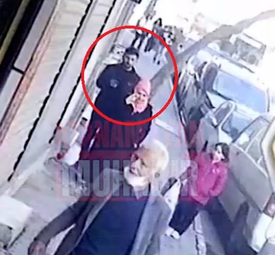 A 24 YEAR OLD MAN SHOOT AND KILS HIS STEPMOTHER ON THE STREET IN ISTANBUL , TURKEY.jpg